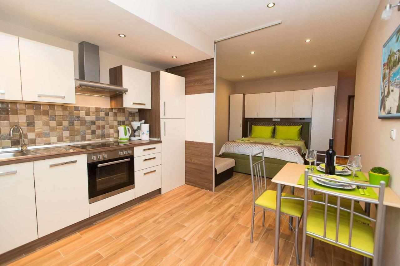 Apartments Ana Lorena Crikvenica Buitenkant foto