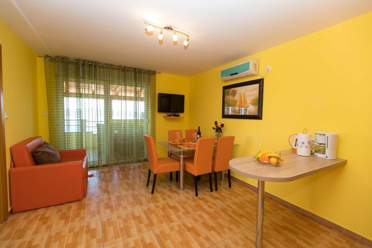 Apartments Ana Lorena Crikvenica Buitenkant foto